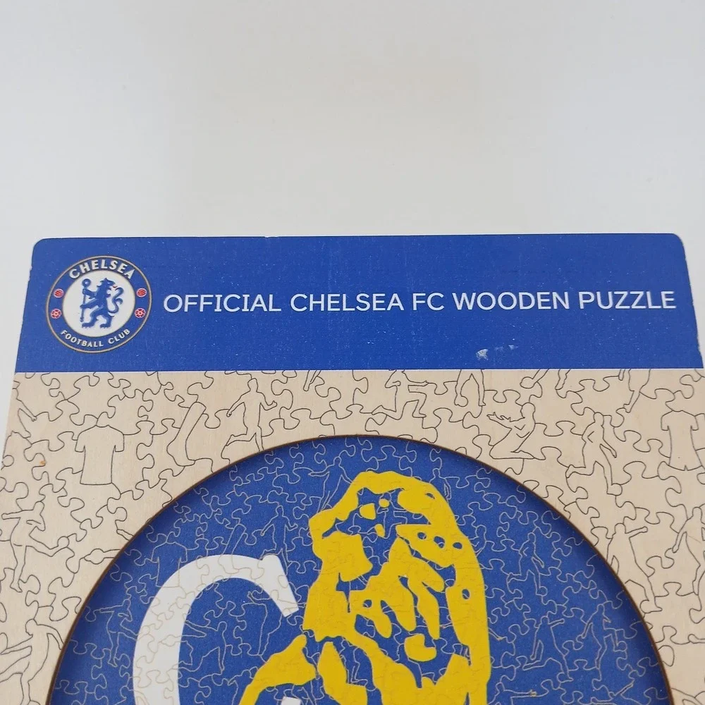 2023 Chelsea FC Retro Crest Wooden Puzzle + Stamford‎ Bridge Puzzle Set Complete